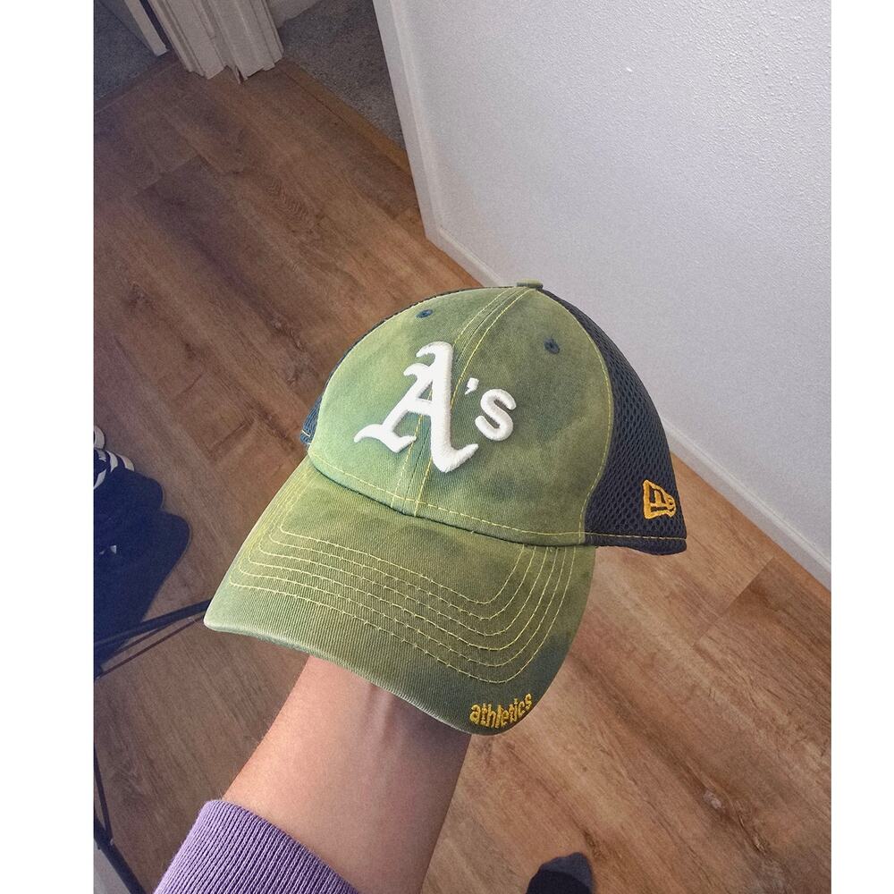 Vintage Y2k Basecall Cap